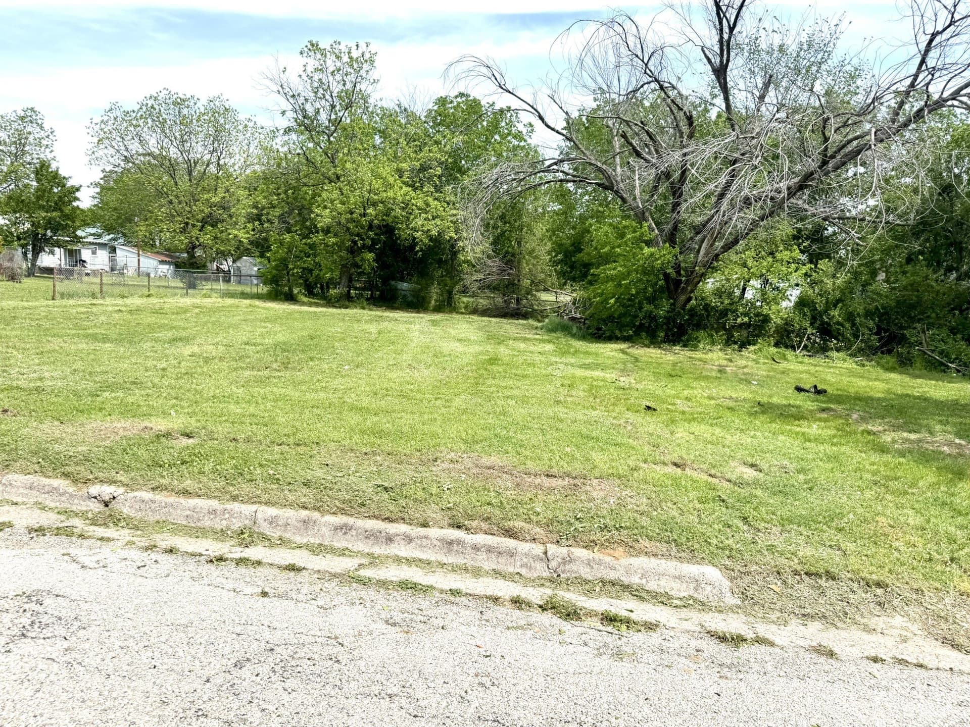 0.39 acres in Montague County gallery image 3
