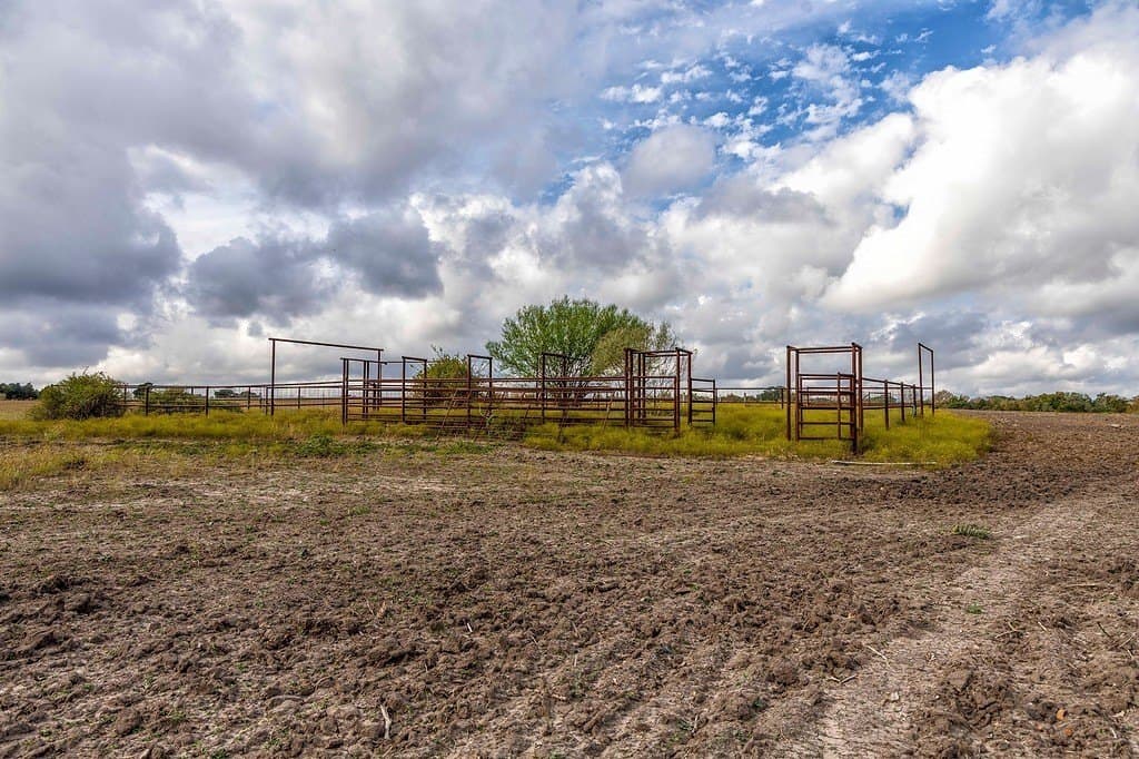 38.69 acres in Fayette County - photo 12