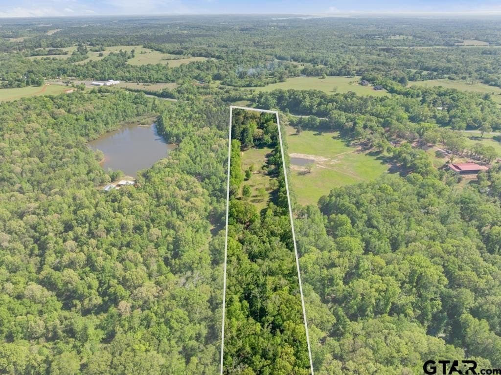 11.28 acres in Smith County - photo 9