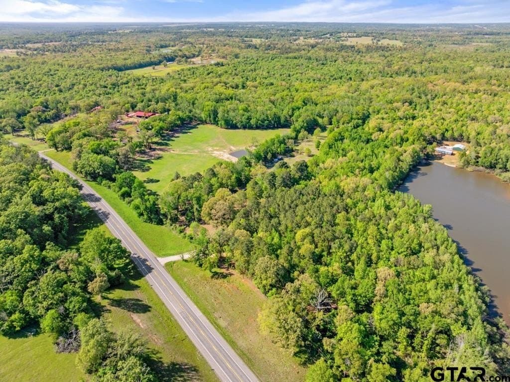 11.28 acres in Smith County - photo 18