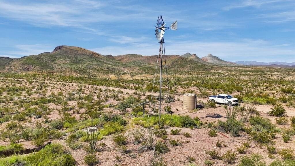 32.59 acres in Brewster County - photo 38
