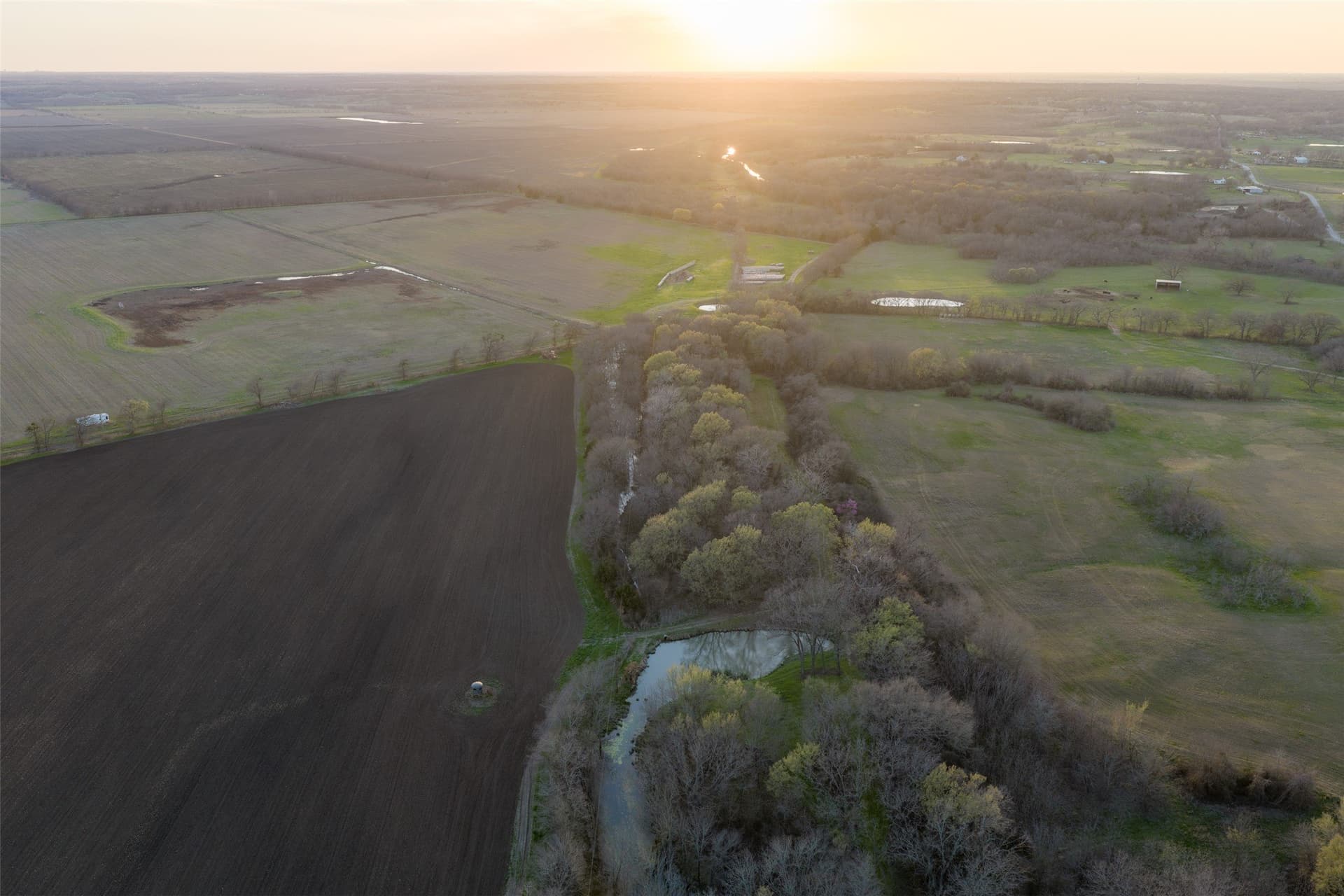 130.17 acres in Ellis County - photo 3