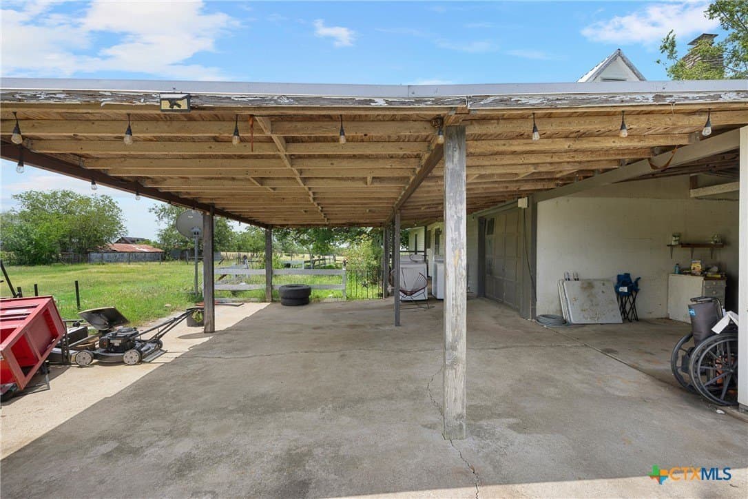 19 acres in Bastrop County - photo 8