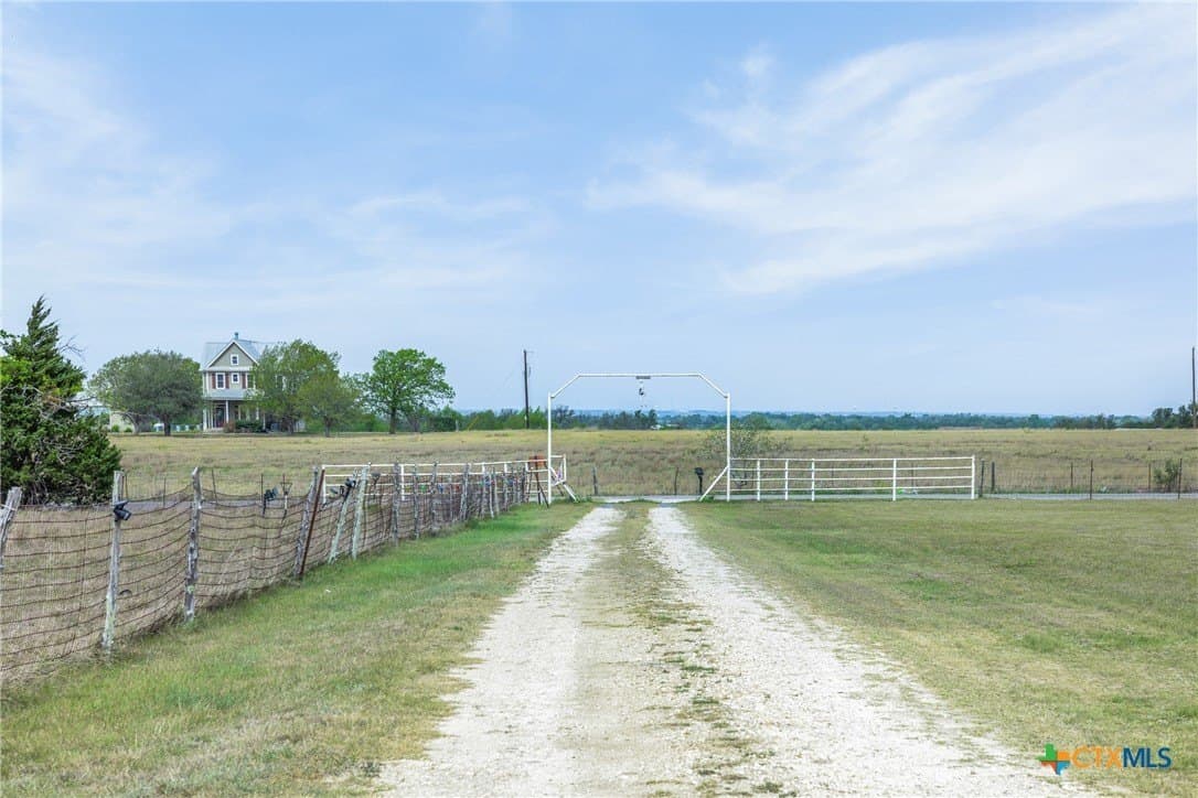 19 acres in Bastrop County - photo 40