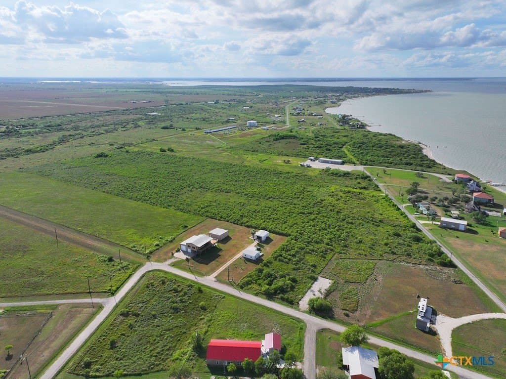 10.83 acres in Calhoun County - photo 15