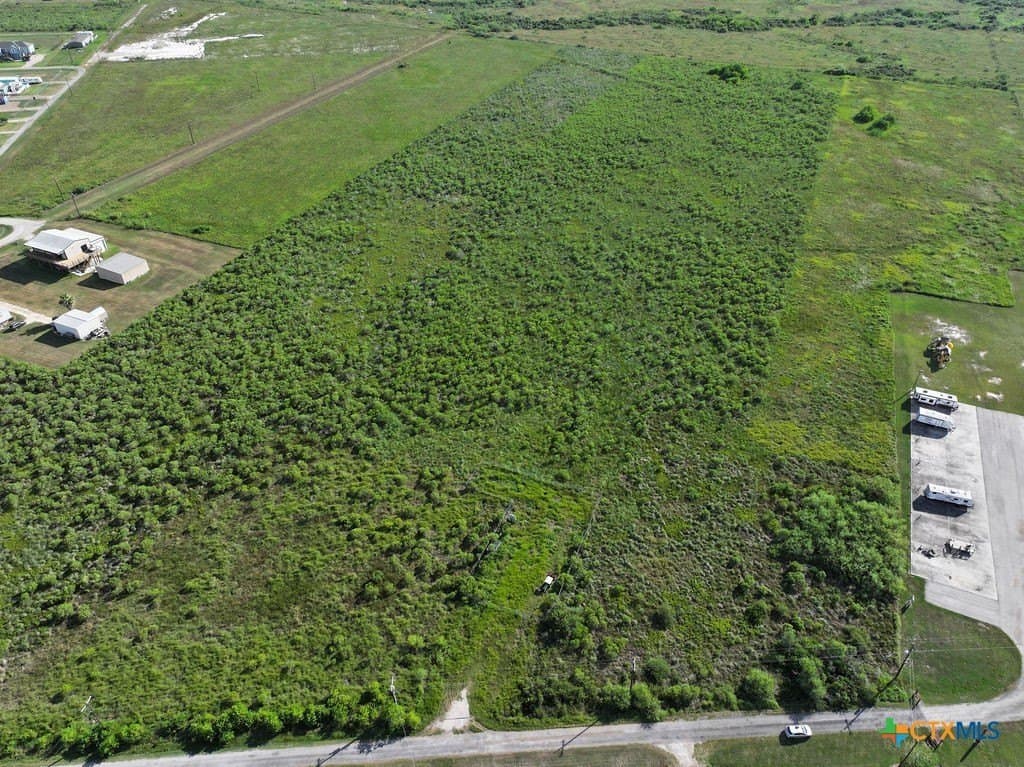 10.83 acres in Calhoun County gallery image 4