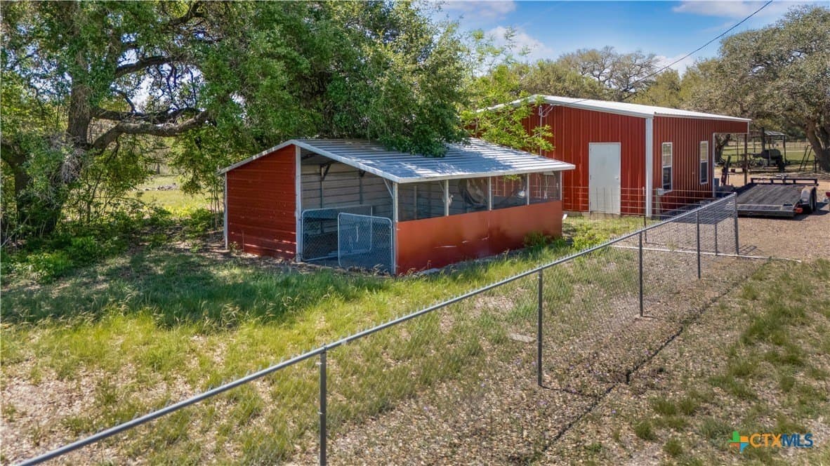15 acres in Goliad County - photo 12