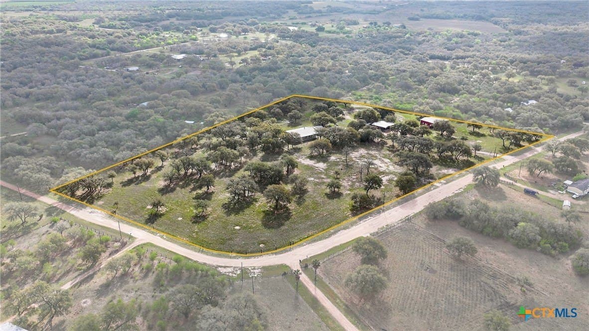 15 acres in Goliad County gallery image 2