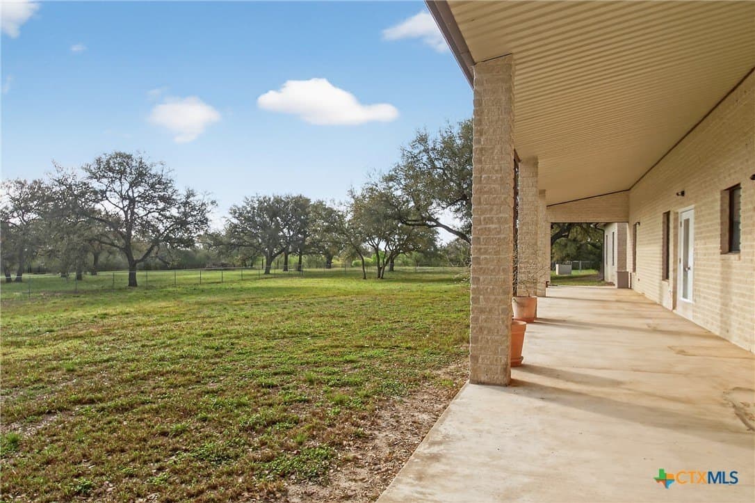 15 acres in Goliad County gallery image 4