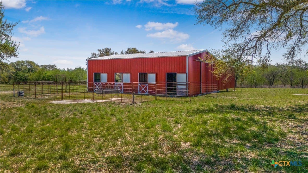 15 acres in Goliad County - photo 10