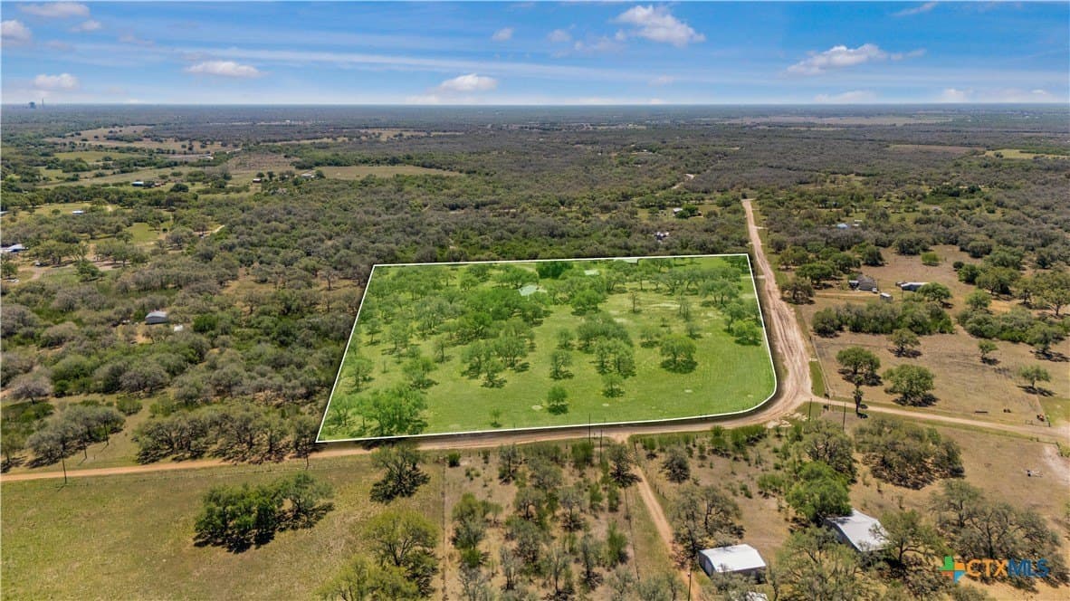 15 acres in Goliad County - photo 4