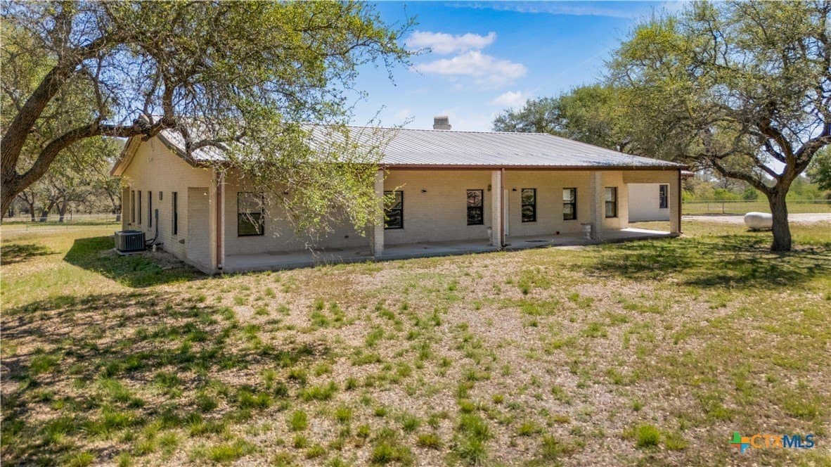 15 acres in Goliad County - photo 16