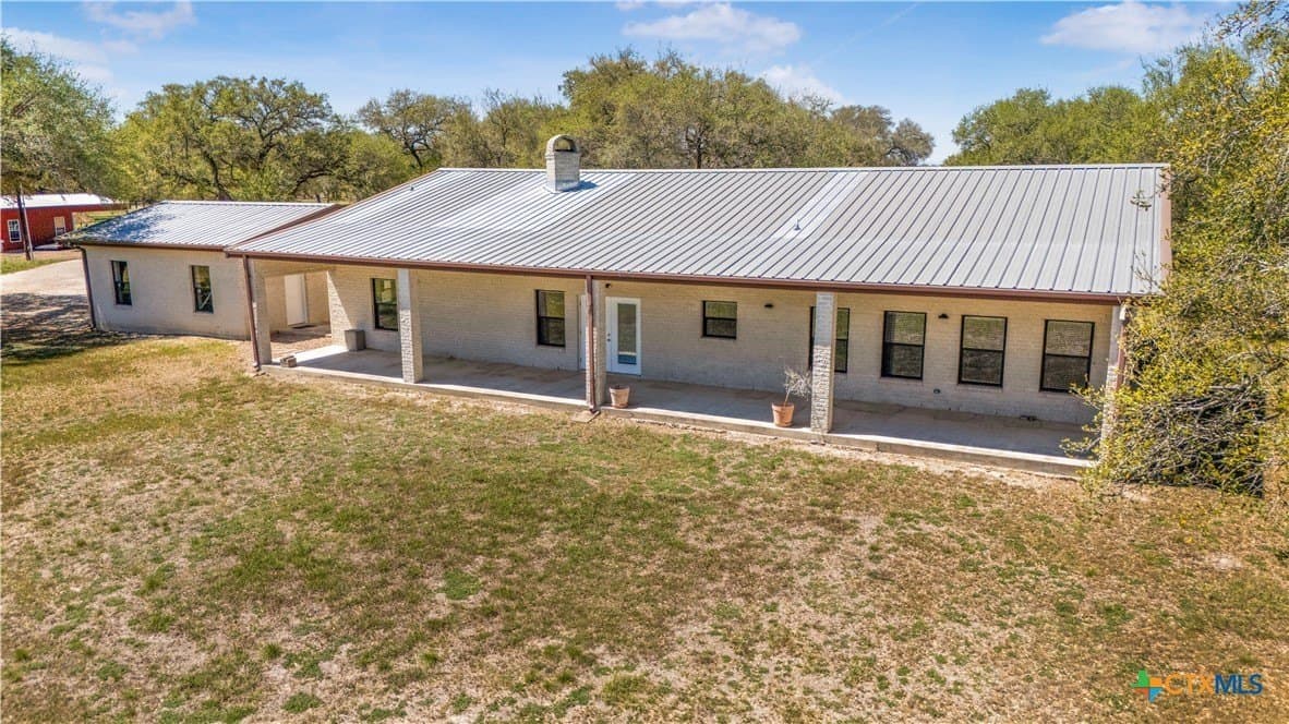 15 acres in Goliad County - photo 17