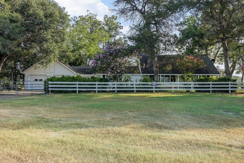 53.56 acres in Fayette County gallery image 2