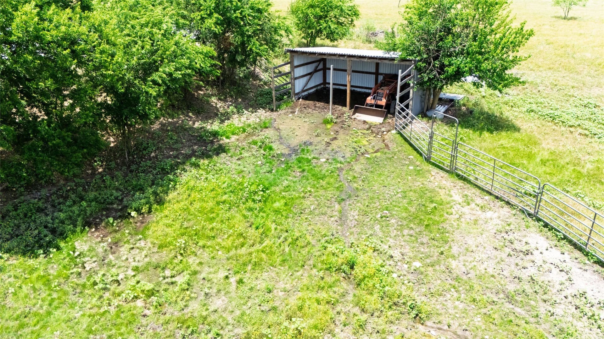 11.6 acres in Wise County - photo 14