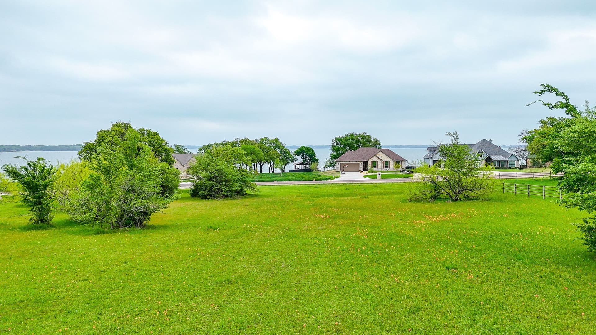 2 acres in Navarro County - photo 13