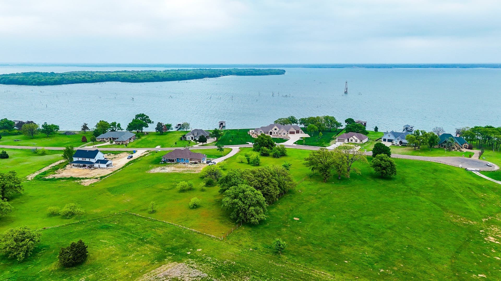 2 acres in Navarro County - photo 2