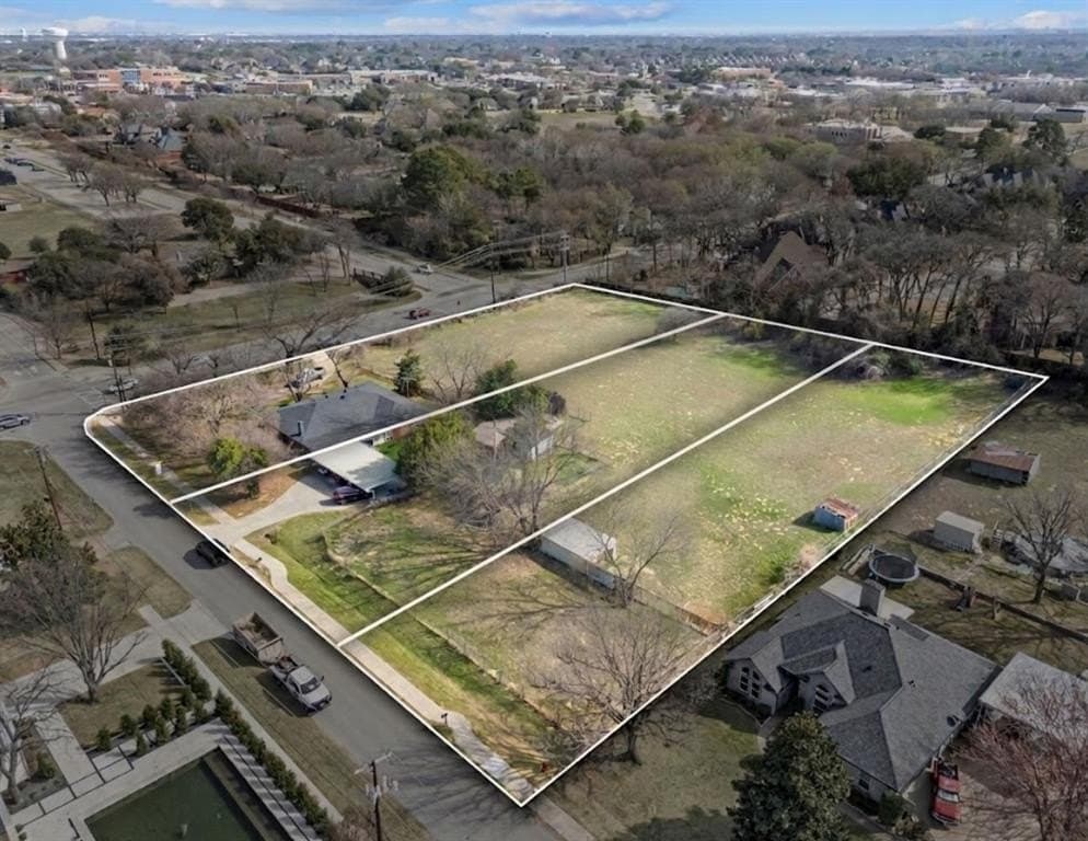 2.1 acres in Tarrant County gallery image 4