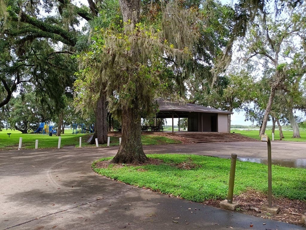 0.91 acres in Angleton County - photo 11