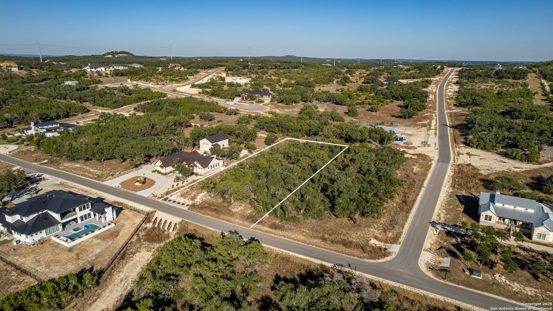 1.03 acres in Comal County gallery image 4