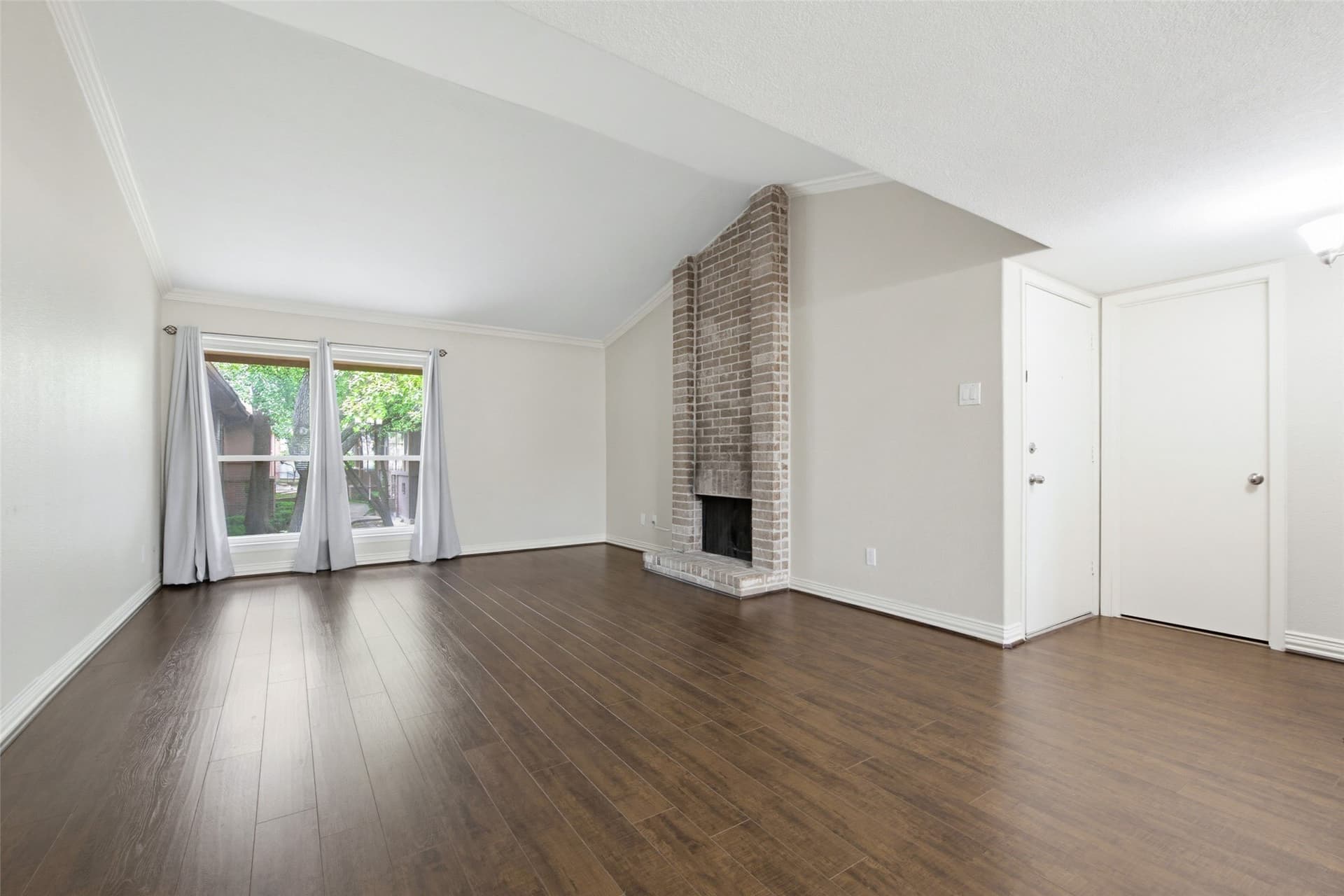 10.4 acres in Dallas County - photo 6