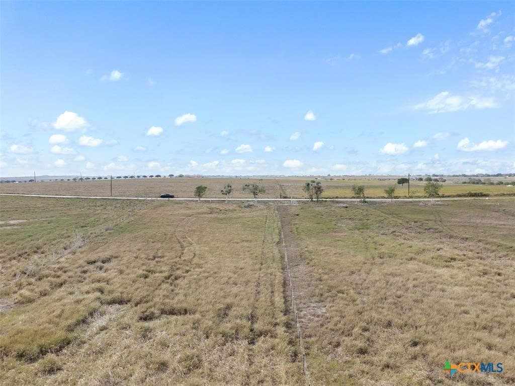 12.33 acres in Lavaca County - photo 9