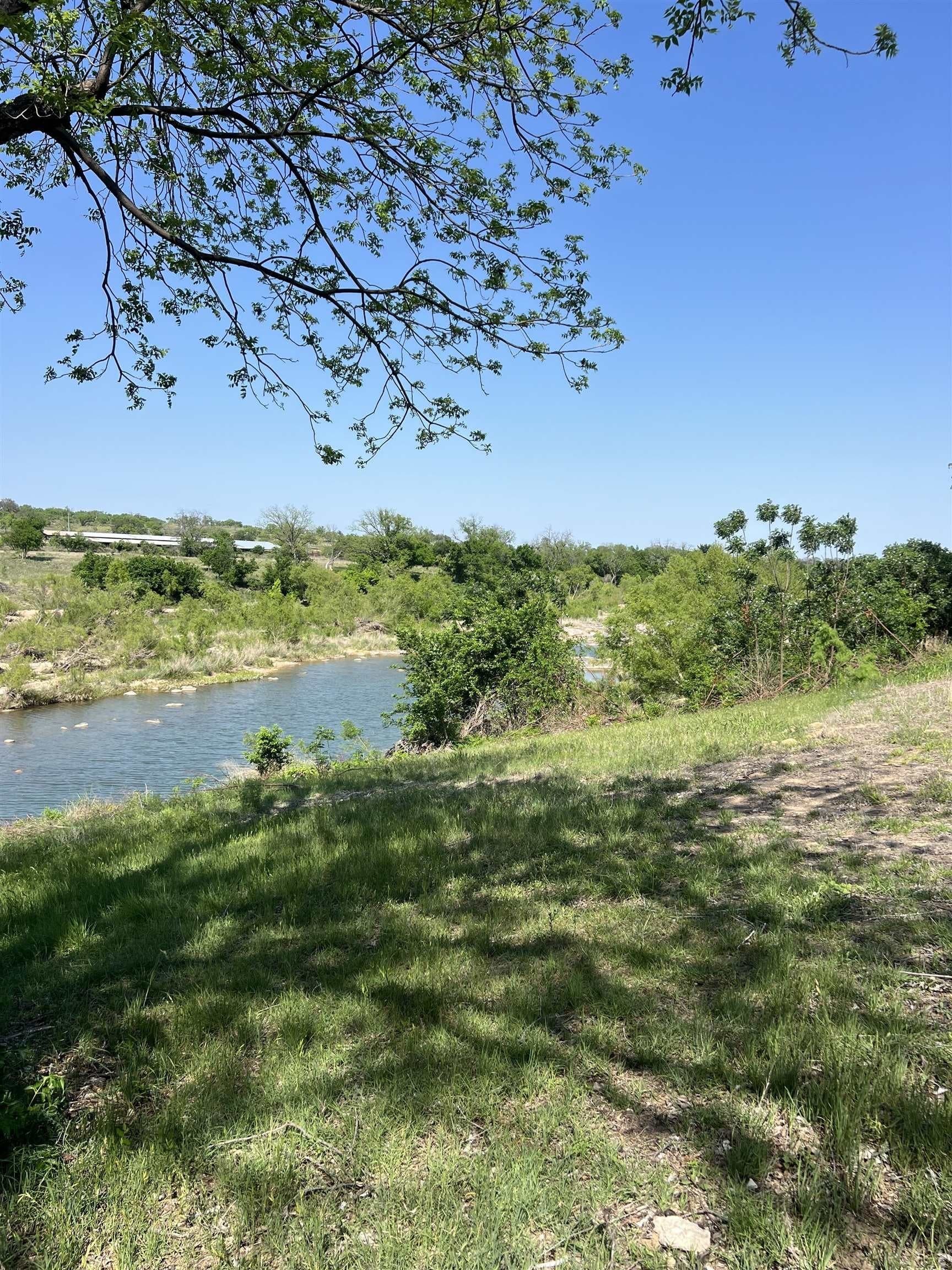 1.48 acres in Llano County