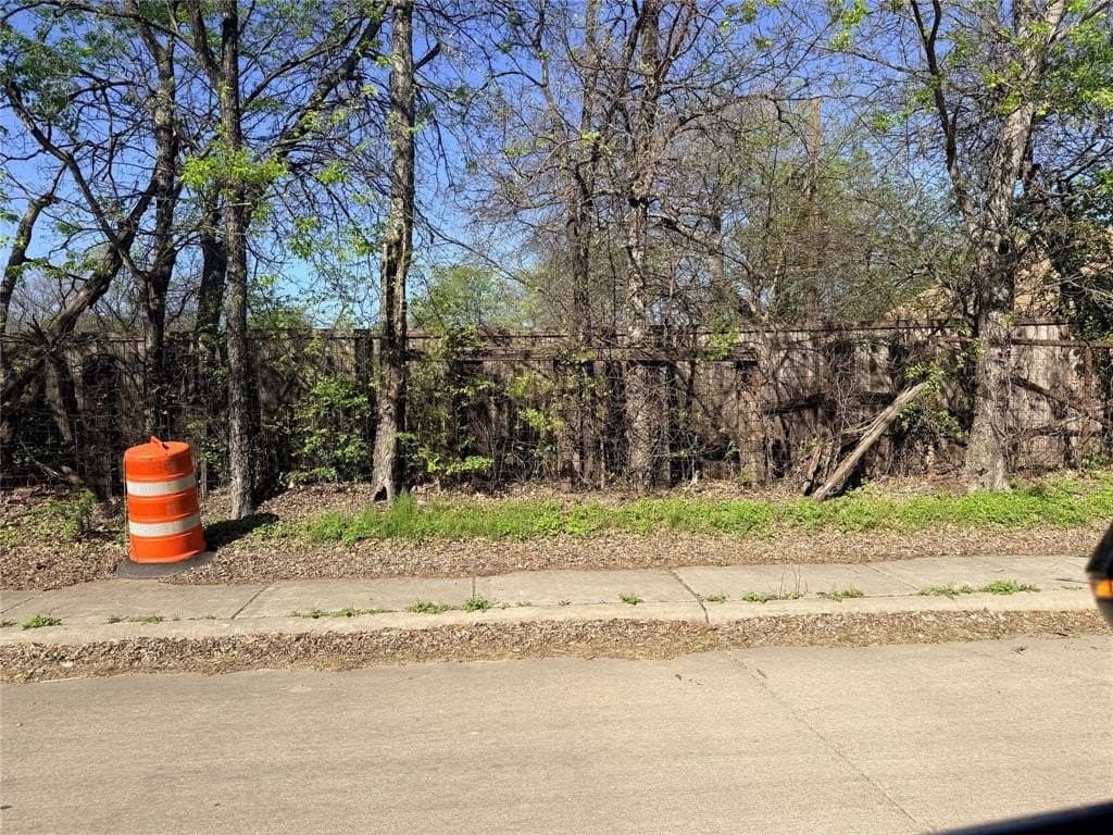 0.24 acres in Tarrant County gallery image 2