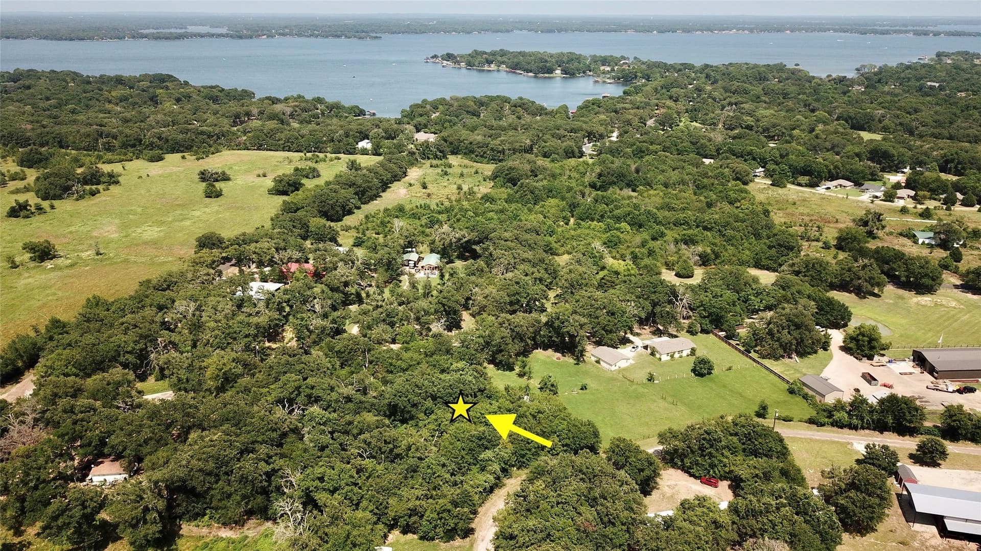 0.96 acres in Henderson County - photo 8