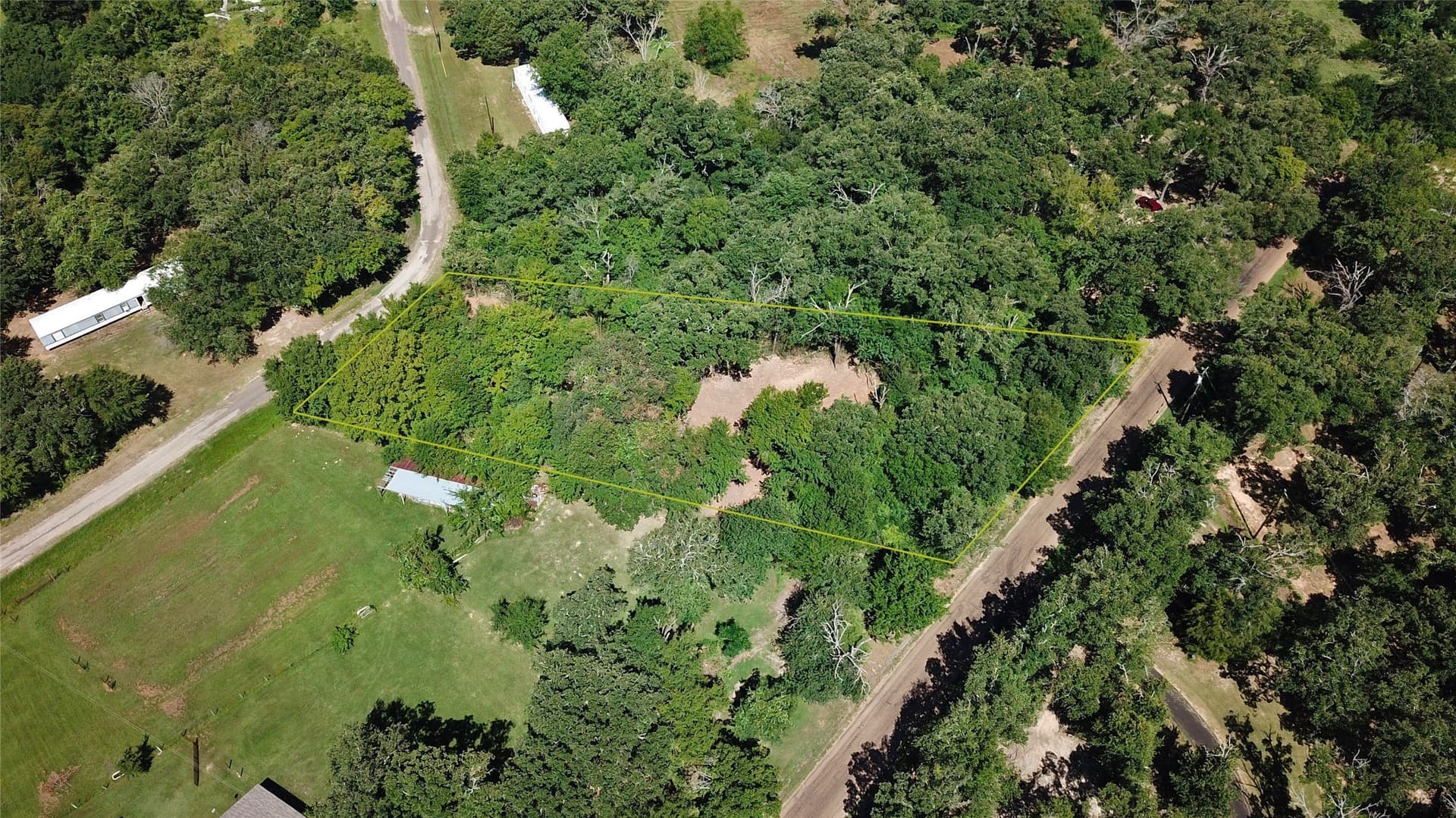 0.96 acres in Henderson County - photo 7