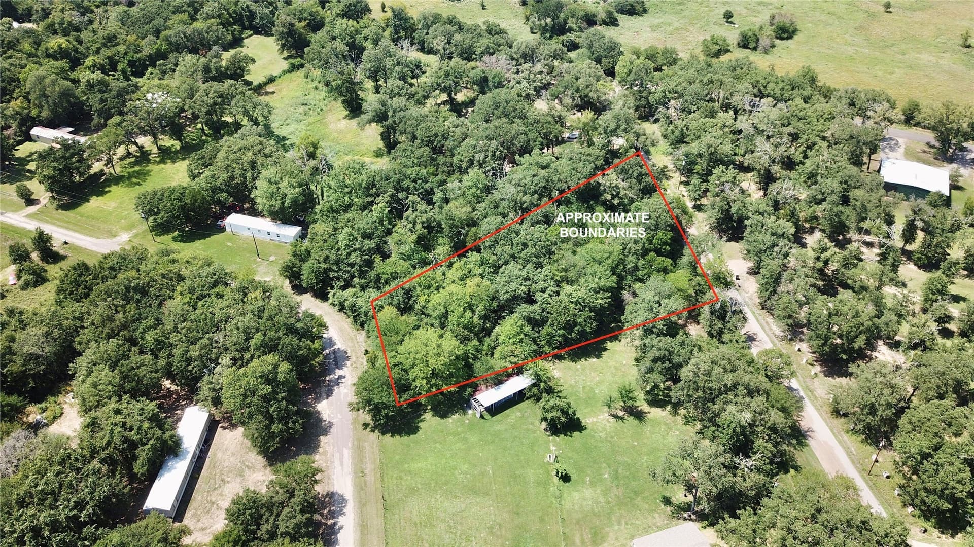 0.96 acres in Henderson County gallery image 4