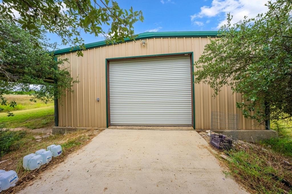 27.11 acres in Gillespie County - photo 42