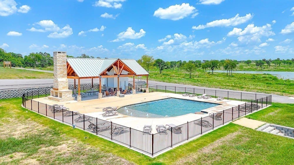 3.21 acres in Navarro County - photo 3