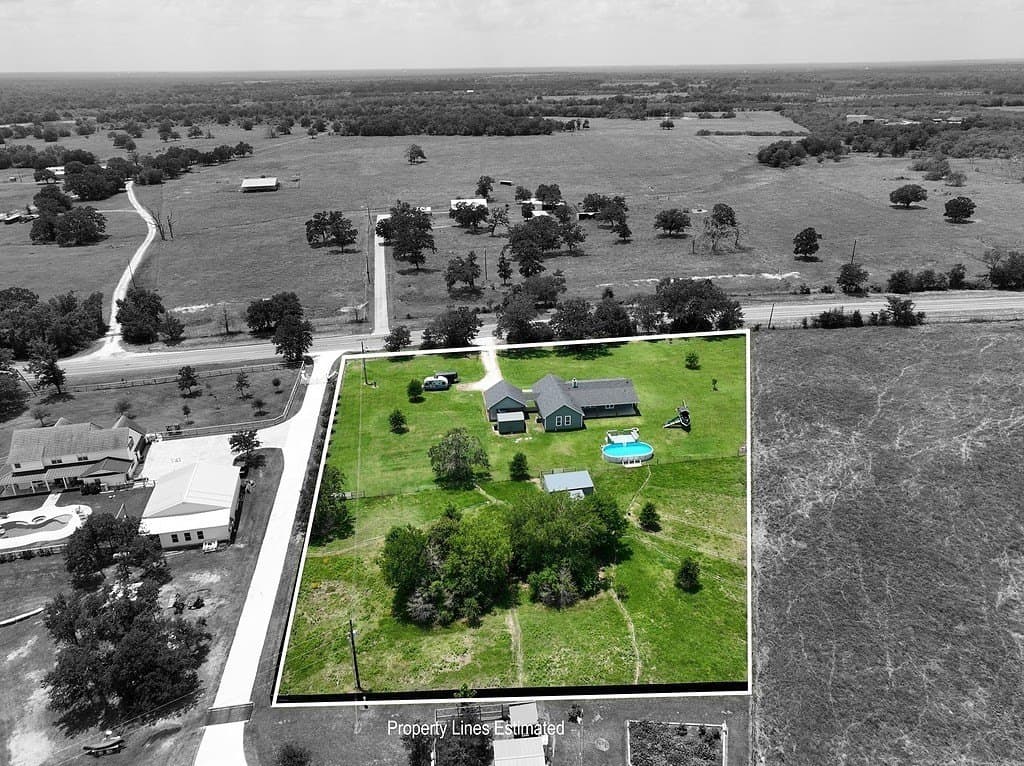 2.17 acres in Grimes County - photo 4