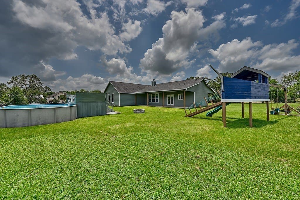 2.17 acres in Grimes County - photo 26