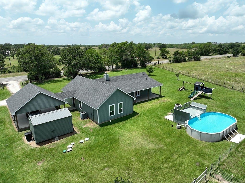 2.17 acres in Grimes County - photo 3