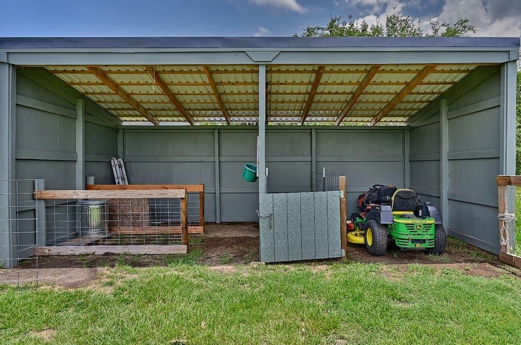 2.17 acres in Grimes County - photo 27