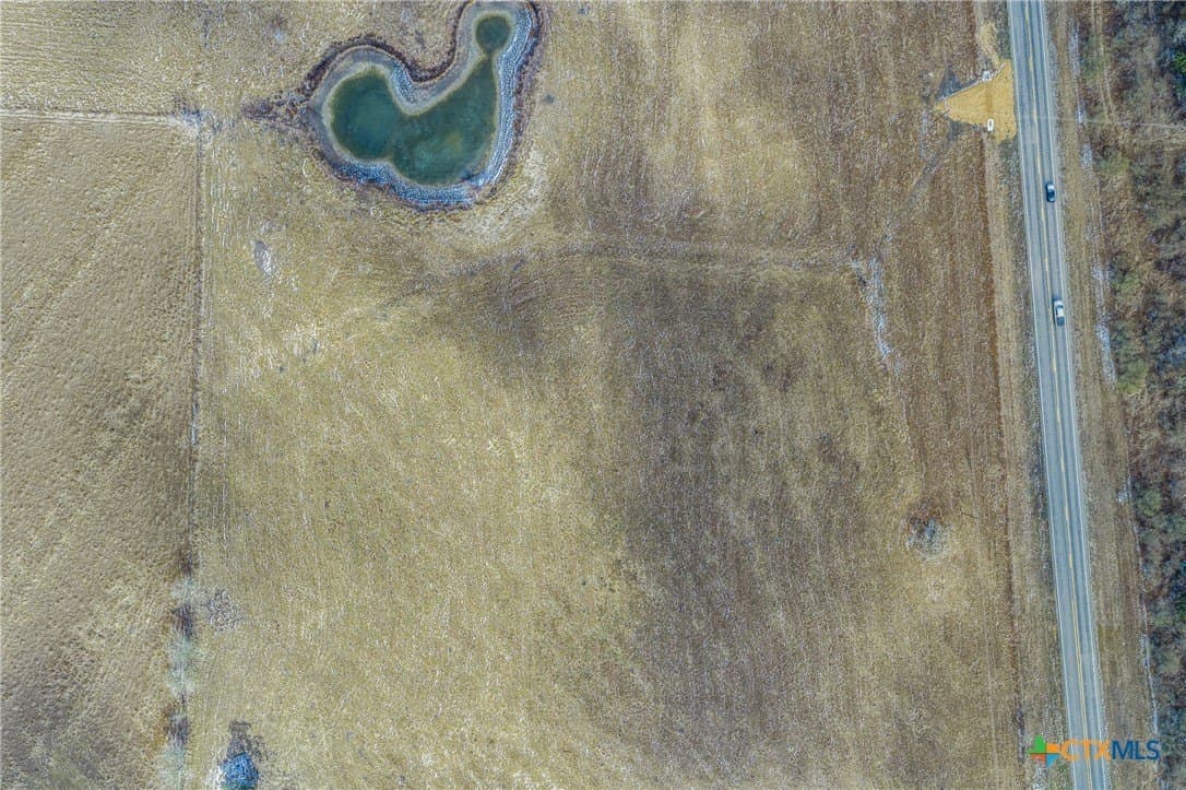 4.1 acres in Fayette County gallery image 3