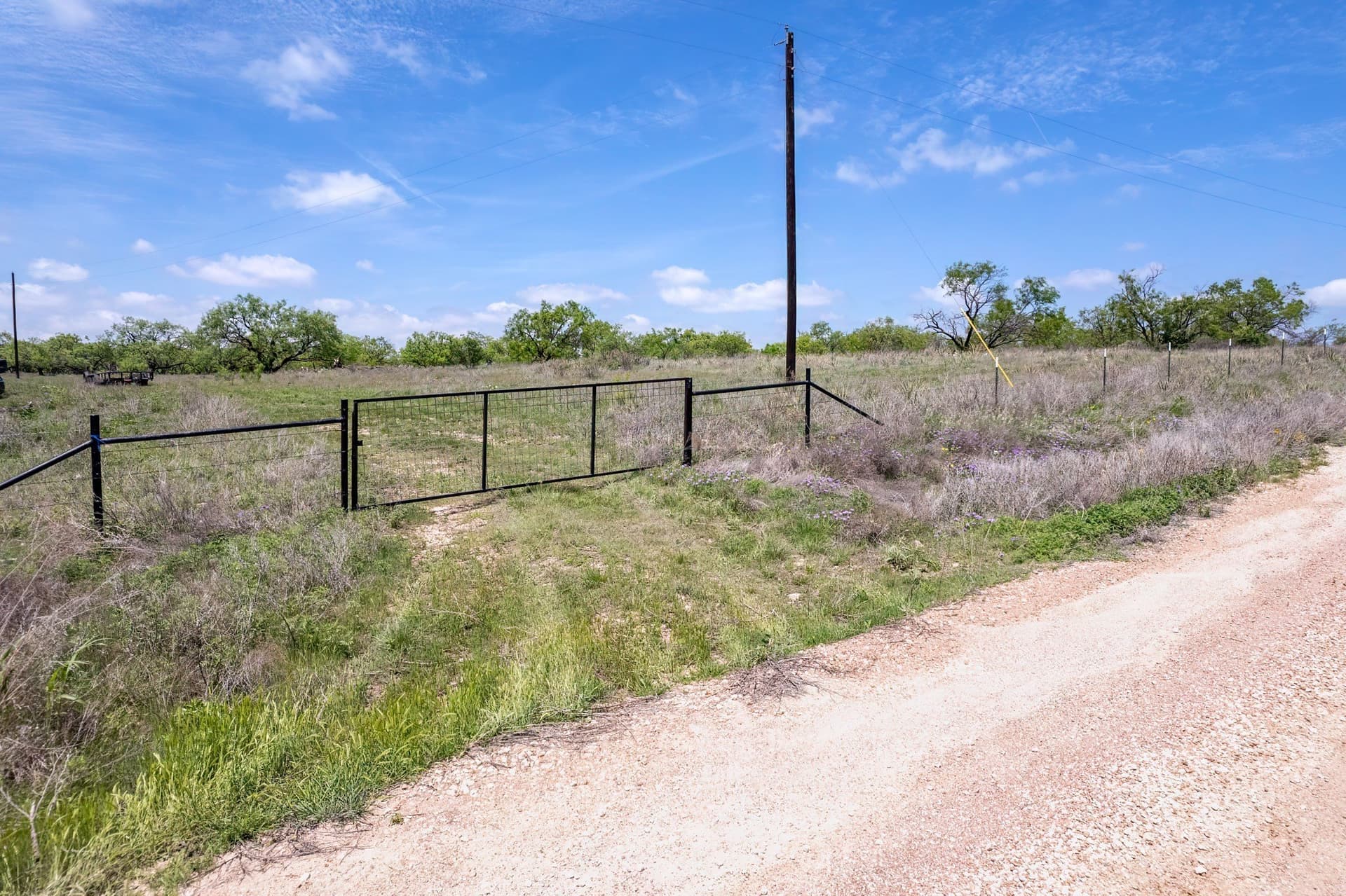 400 acres in Coleman County - photo 23