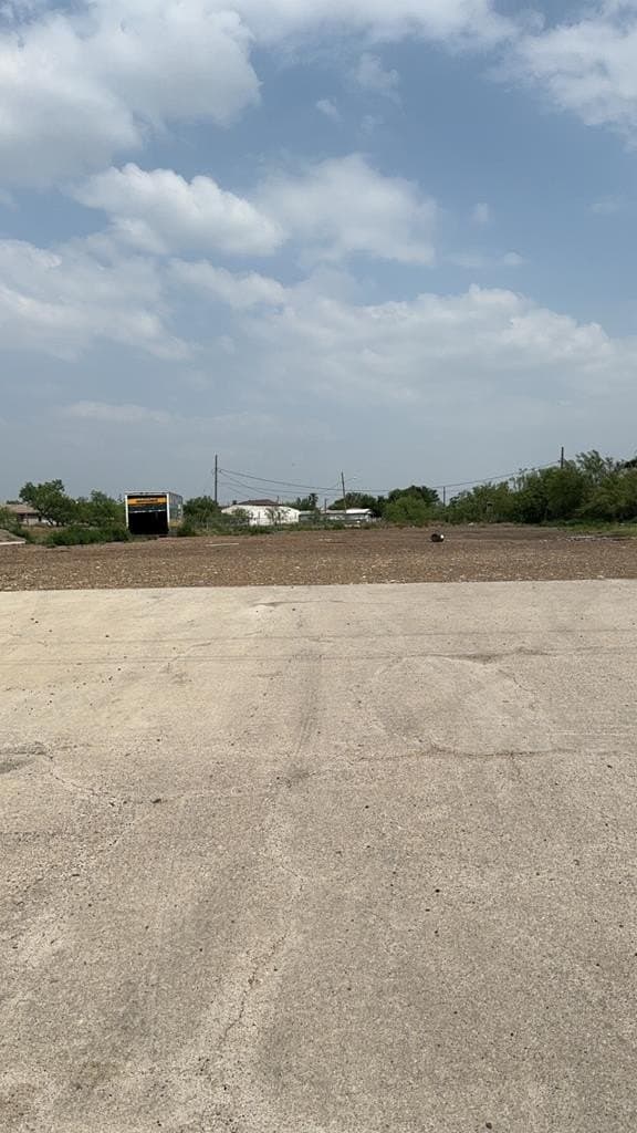 1.13 acres in Maverick County