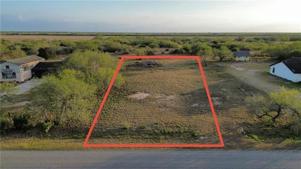 1 acres in Kleberg County gallery image 3