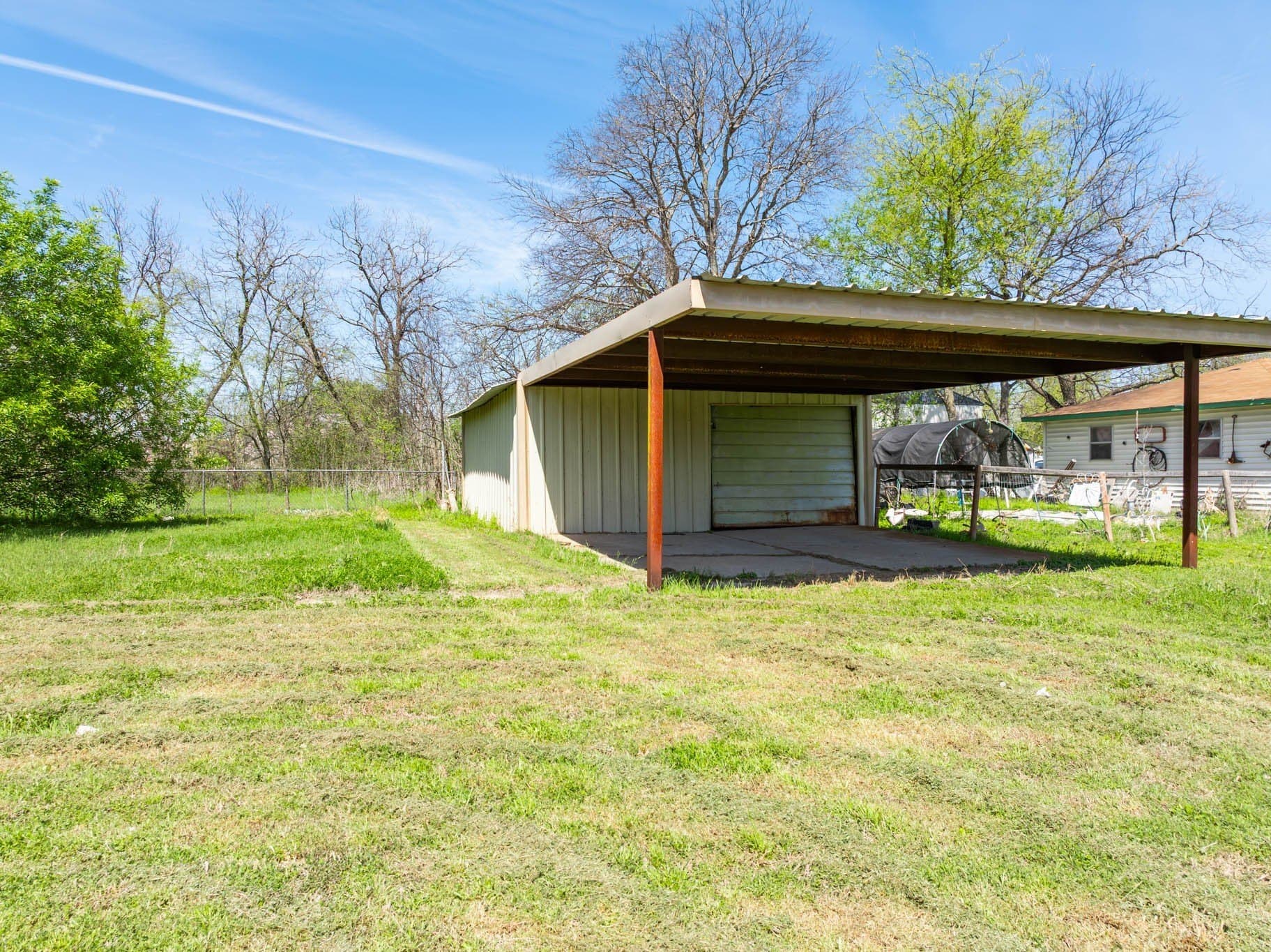 0.35 acres in McLennan County - photo 5
