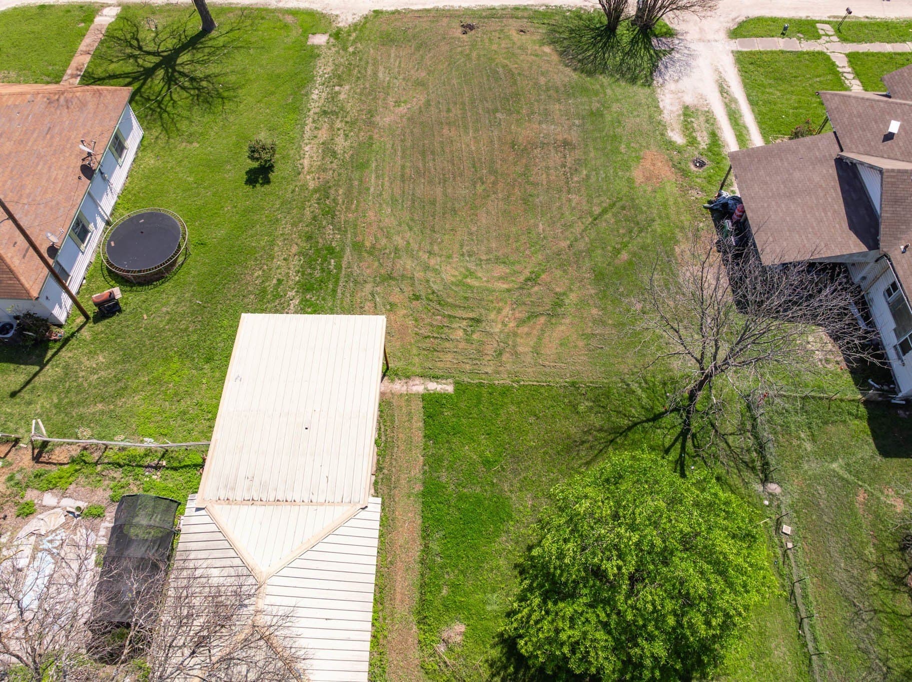 0.35 acres in McLennan County - photo 11
