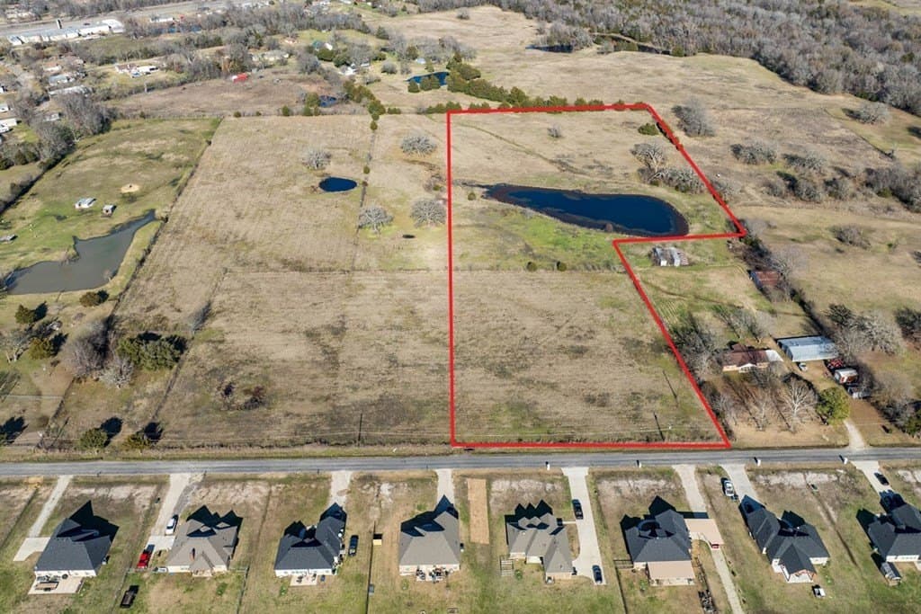 11.21 acres in Kaufman County gallery image 2