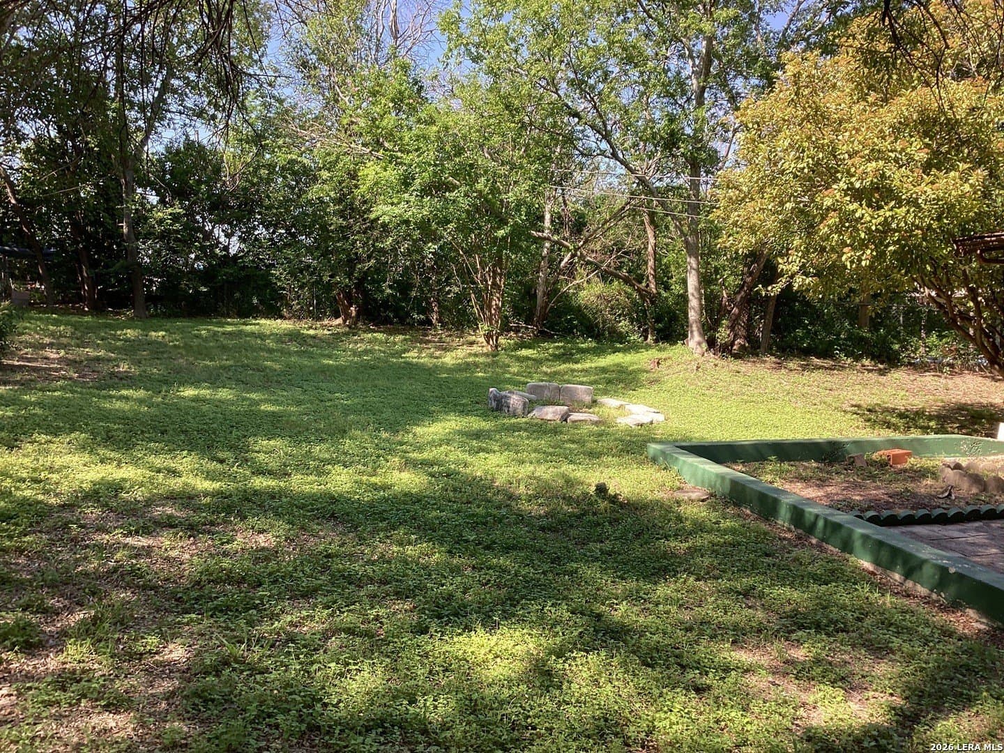0.3 acres in Bexar County gallery image 4