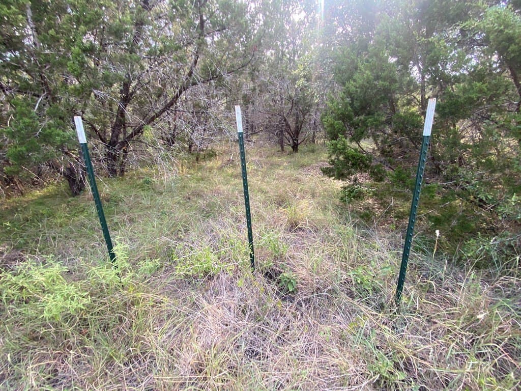 6.39 acres in Real County - photo 13