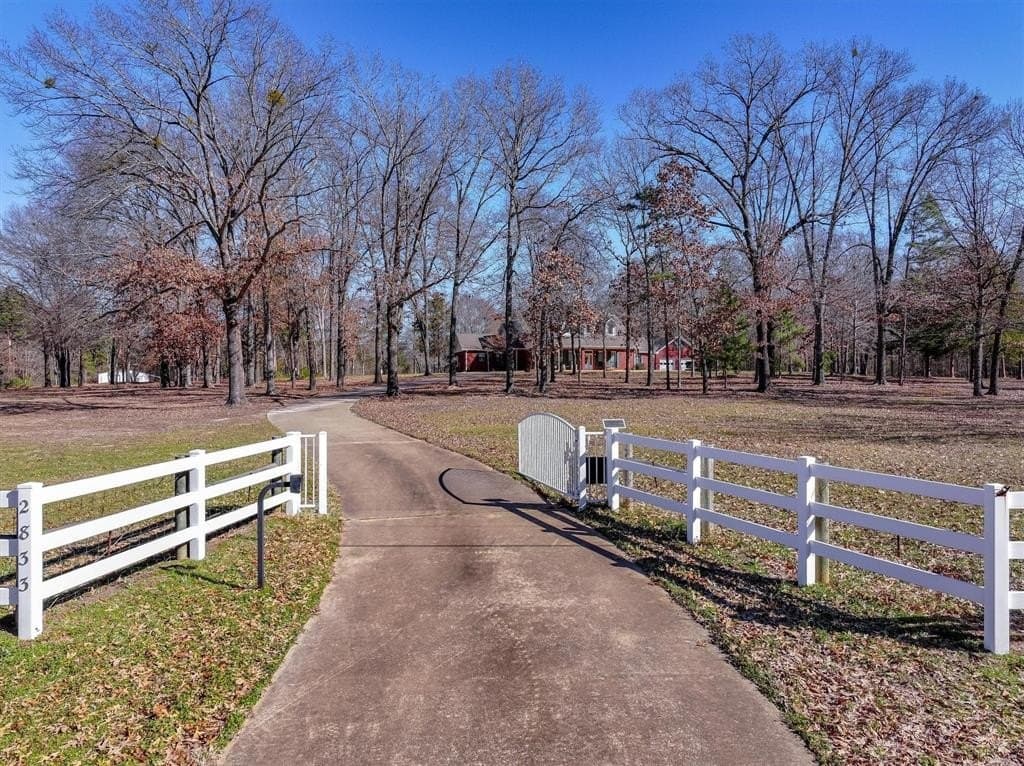 15.84 acres in Wood County