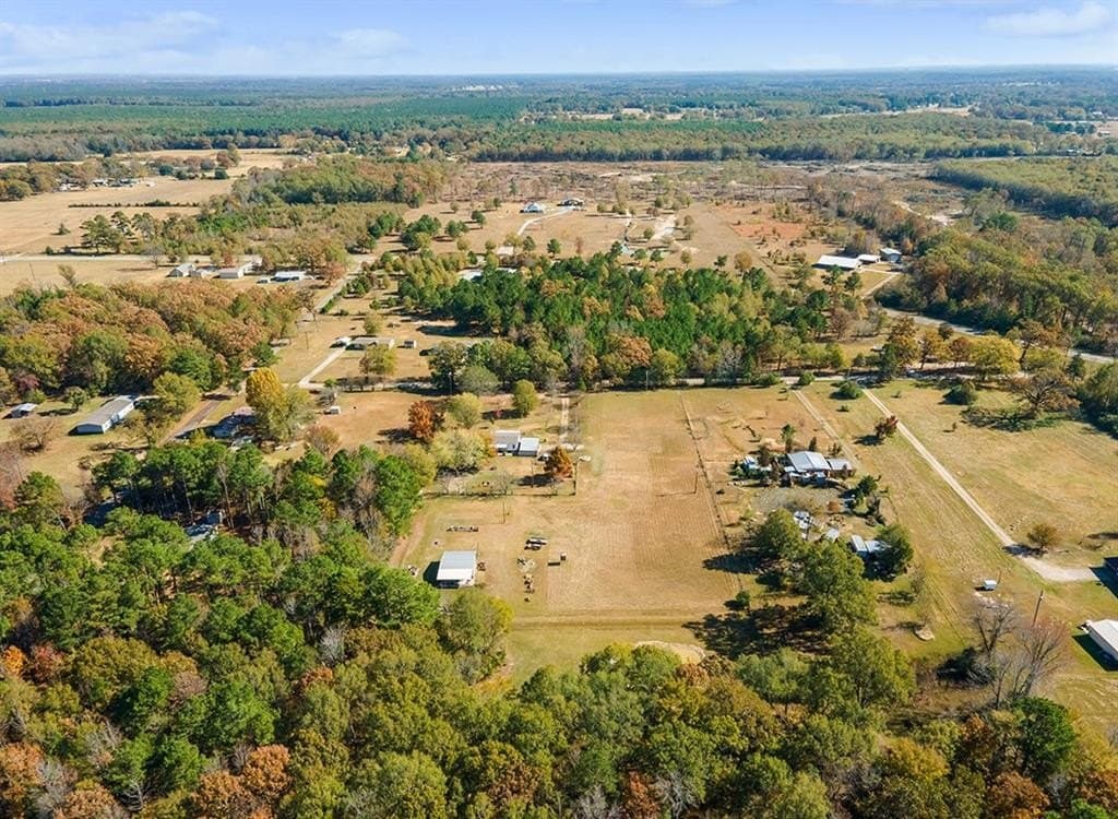 10 acres in Bowie County