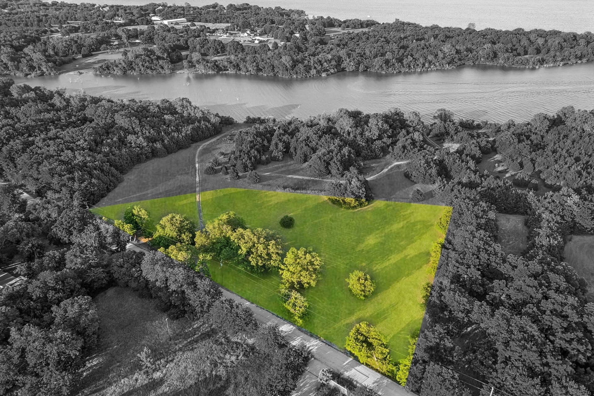 2.89 acres in Collin County gallery image 4