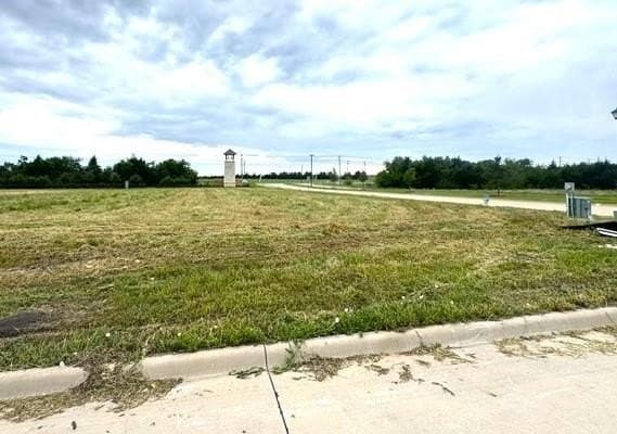 0.75 acres in Rockwall County gallery image 2